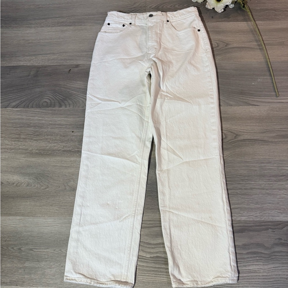 Abercrombie & Fitch The 90’s Straight Ultra High Rise White Jeans - Picture 3 of 11